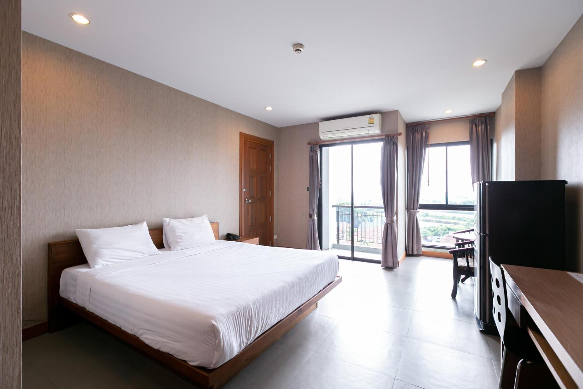 Farthai Residence Phan Thong Екстер'єр фото